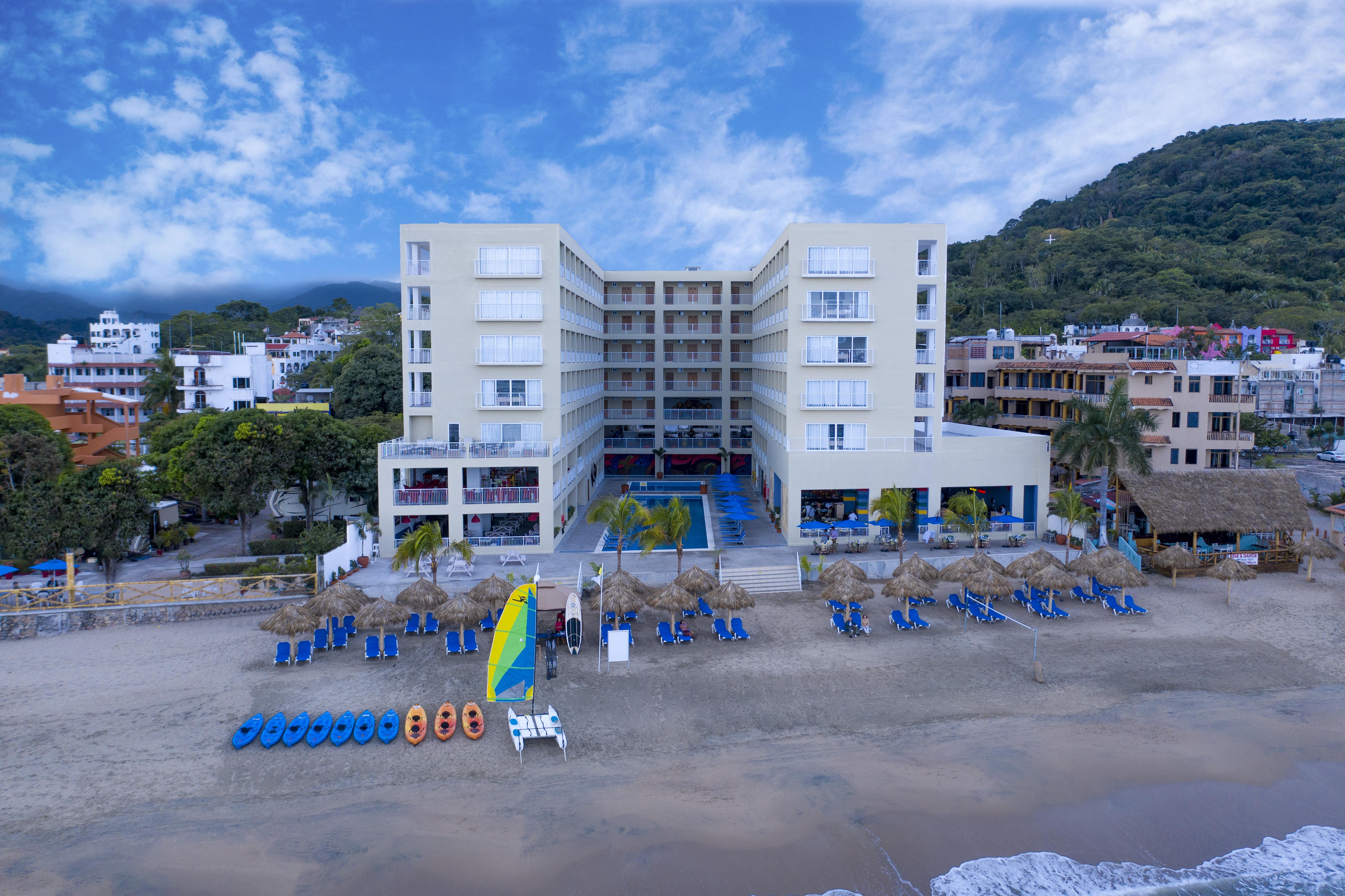 Decameron La Marina Guayabitos, Ramada All-Inclusive Resort Ринкон-де-Гуайябитос Экстерьер фото